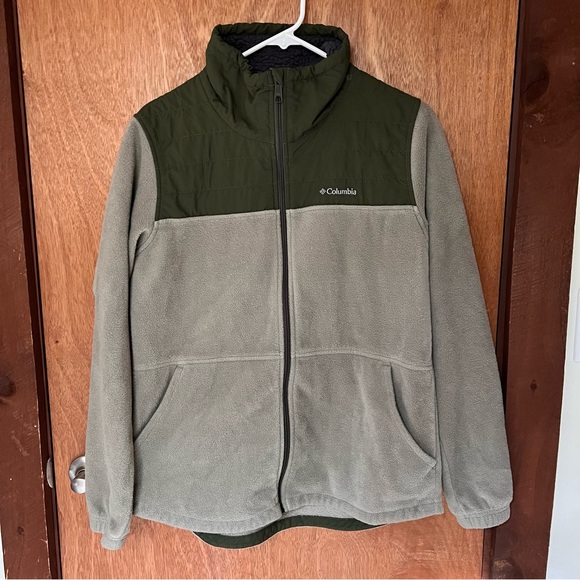 Sage Green Columbia Fleece - Picture 1 of 5